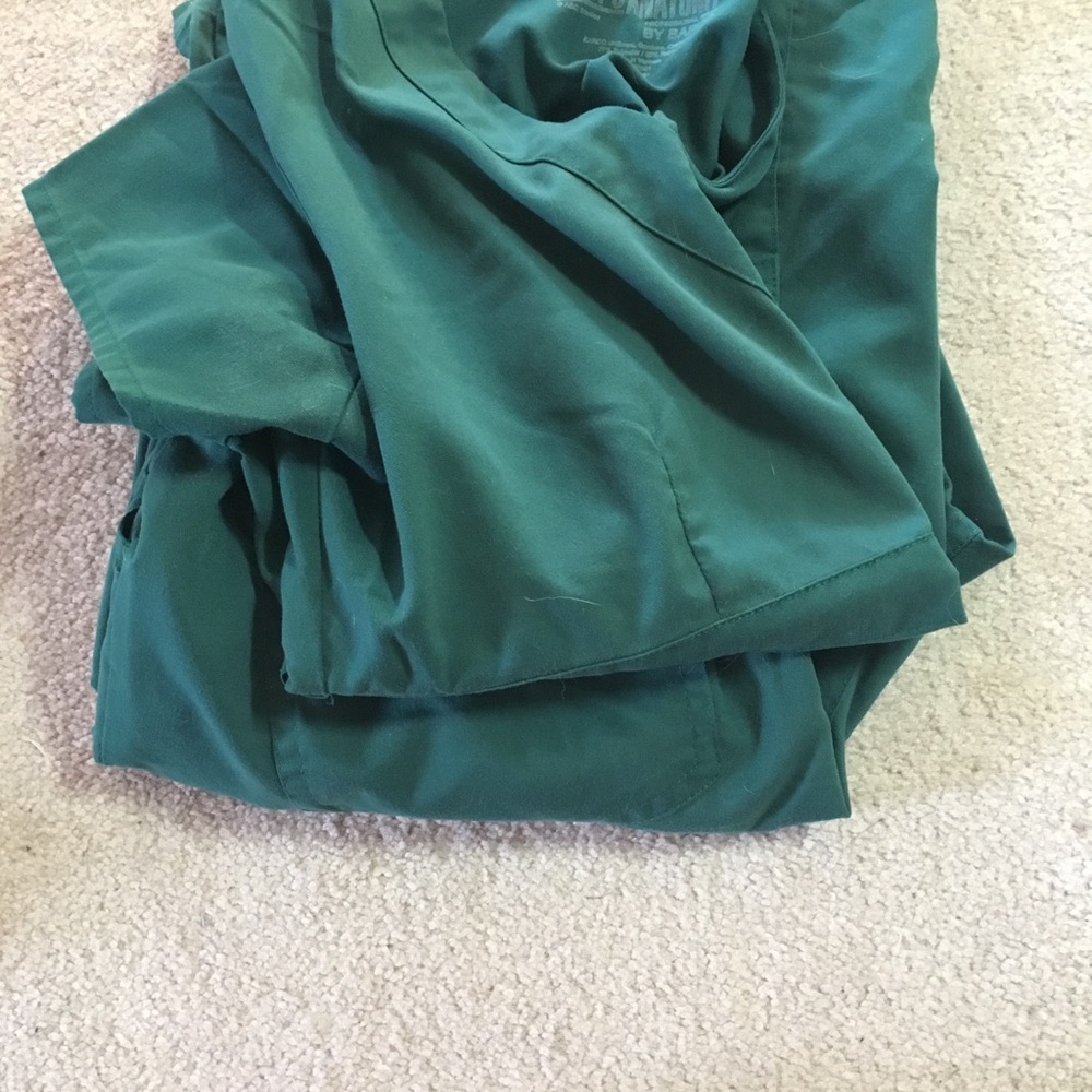 Scrubs. - Picture 4 of 7